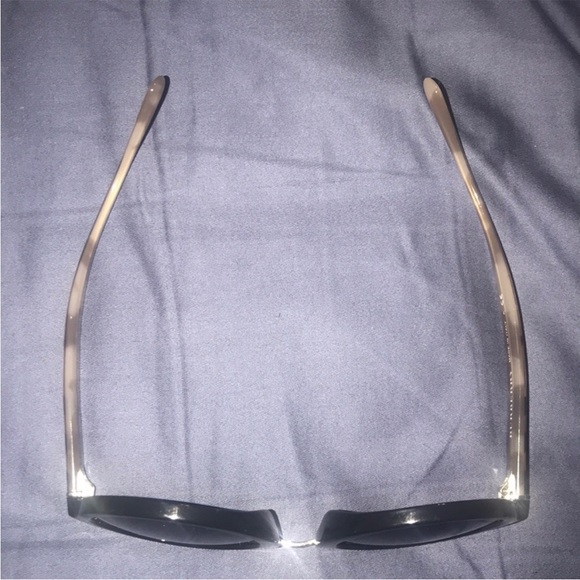 Burberry Sunglasses plaid with case - Picture 12 of 12